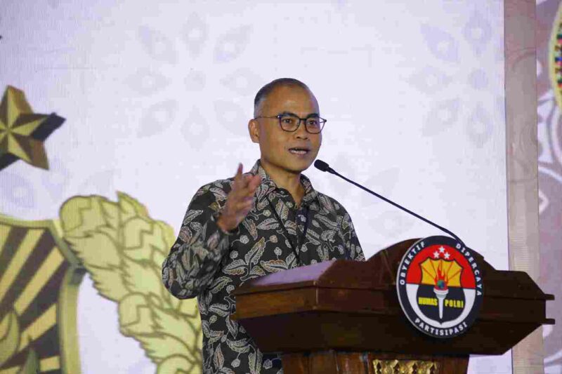 Direktur Pemberitaan (Dirpem) Perum LKBN ANTARA Irfan Junaidi aat menjadi pemateri dalam Rapat Kerja Teknis Divisi Humas Polri di Semarang, Jawa Tengah, Selasa (6/5/2025).
