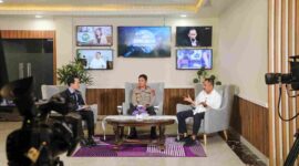 Ketua PWI Sumut Farianda Putra Sinik dalam talkshow 