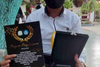 Muhammad Ridwan, S.H., seorang guru Pendidikan Kewarganegaraan (PKn) di SMP Negeri 1 Peunaron, Kabupaten Aceh Timur, Jum'at, (09/05/2025).