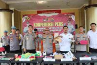Kapolres Serang AKBP Condro Sasongko melaksanakan Konferensi Pers. Kamis, (08/05/2025).