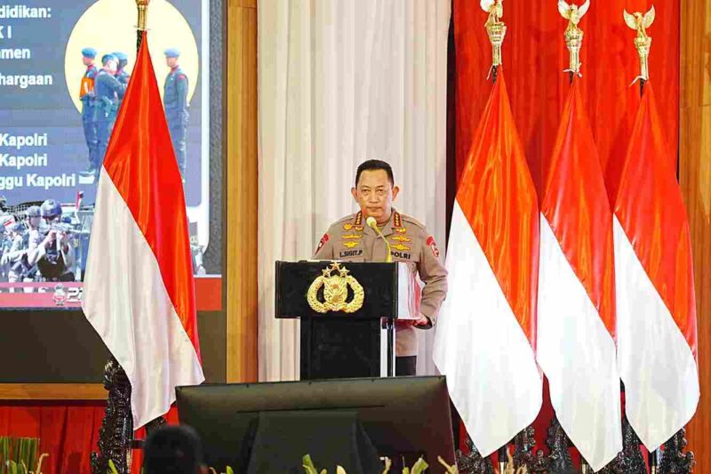 Kapolri Jenderal Listyo Sigit Prabowo pada Rapat Kerja Teknis (Rakernis) Baharkam dan Korbrimob Polri di Gedung Auditorium PTIK, Jakarta Selatan, Kamis (15/5/2025).