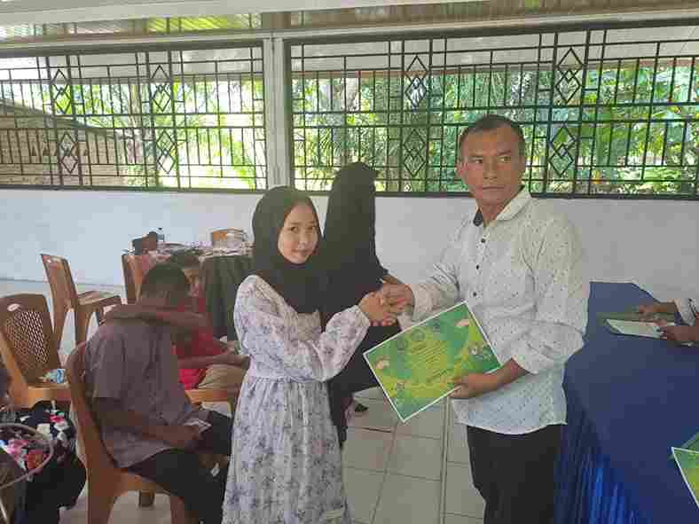 Pemerintah Nagori Laras II memberikan penghargaan kepada para peserta yang telah mewakili Nagori dalam ajang Musabaqah Tilawatil Qur'an (MTQ) Tingkat Kecamatan Siantar Tahun 2025. 
