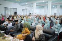 Para guru Sekolah Dasar di Kabupaten Aceh Timur mengikuti pelatihan literasi yang diselenggarakan oleh Komite Nasional Peduli Untuk Rakyat Palestina (KNRP). Rabu, (21/05/2025).