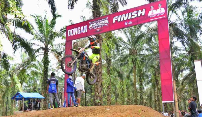 MotoCross Grasstrack Tanjung Pasir 2025 yang digelar di Sirkuit Permanen Tanjung Pasir, Kecamatan Tanah Jawa, Simalungun, Sumut, pada 24-25 Mei 2025