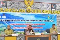 Bupati Simalungun dan Kajari Tandatangani Nota Kesepakatan Bersama untuk Tingkatkan Sinergisitas di Kantor Kejari Simalungun, Jl.Asahan, Kecamatan Siantar, Kabupaten Simalungun. Selasa, (27/05/2025). 