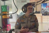 Kasubdit Bhabinkamtibmas Dit Binmas Polda Sumut, AKBP Dorma Purba, S.Pd., M.Pd., dalam dialog interaktif “Hallo Polisi” di RRI Medan pada Rabu sore (28/5).