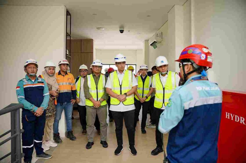 Wali Kota Medan, Rico Tri Putra Bayu Waas, melakukan kunjungan ke fasilitas Refuse Derived Fuel (RDF) Plant Rorotan di Jakarta Utara pada Kamis (29/5/2025).