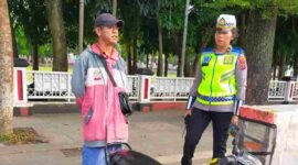kegiatan Pendidikan Masyarakat Lalu Lintas, Penerangan Keliling, dan Penyuluhan (Dikmas Lantas Penling Penluh) di Lapangan Haji Adam Malik pada Sabtu, (03/05/2025)
