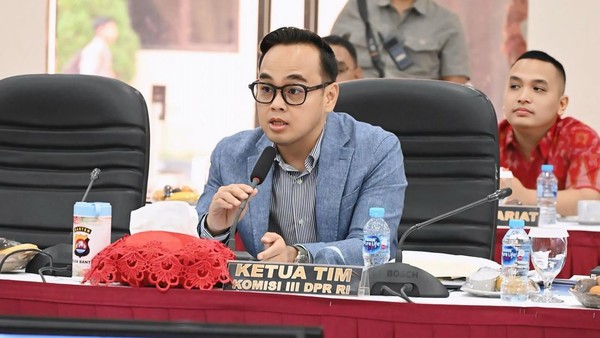Wakil Ketua Komisi III DPR RI Moh Rano Alfath menyampaikan apresiasi tinggi kepada Kepolisian Republik Indonesia atas keberhasilan menangani 3.326 kasus premanisme di seluruh wilayah Indonesia pada Sabtu (10/5/2025). 