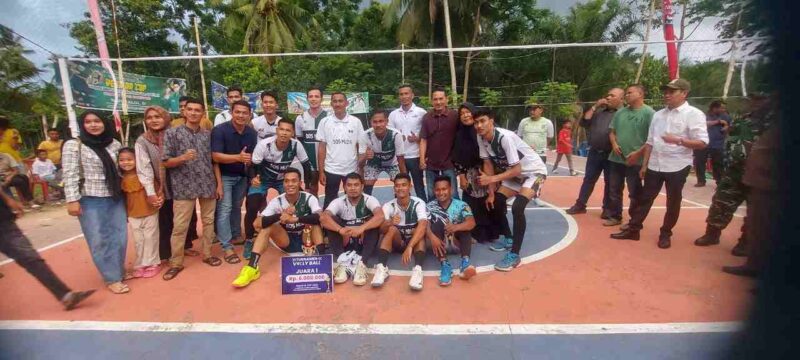 Bos Muda juara di Turnamen Voli Pemuda Cup Gampong Sematang Arun 2025.