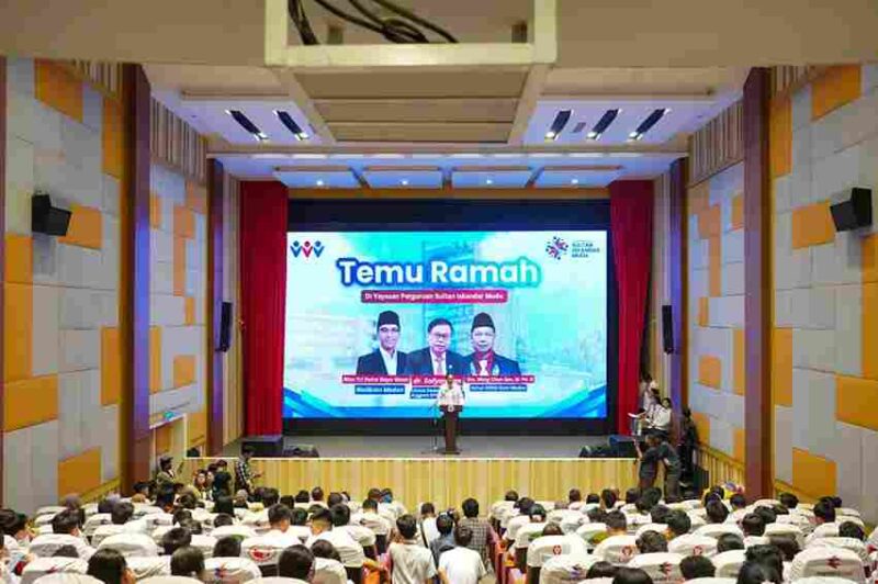 Rico Waas saat mengikuti temu ramah di Yayasan Perguruan Sultan Iskandar Muda, Jalan Bakul, Kelurahan Sunggal, Kecamatan Medan Sunggal, Rabu (4/6/2025).