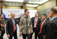 Wali Kota Medan Rico Tri Putra Bayu Waas saat menghadiri Penutupan Musyawarah Daerah IV DPD Indonesia Hotel General Manager Association (IHGMA) Sumut periode 2025–2028 di Hotel Santika Dyandra, Kamis (19/6/2025).