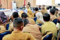 Bupati ketika memimpin rapat pembentukan Satgas tersebut, berlangsung di Balei Harungguan Djabanten Damanik Kantor Bupati Simalungun, Pamatang Raya, Sumut, Senin (14/7/2025).