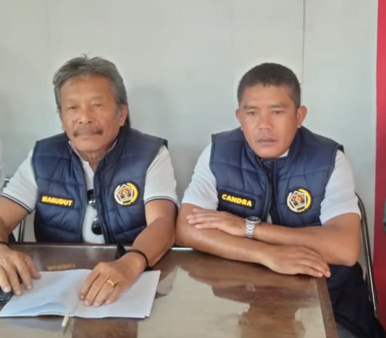 Ketua Penjaringan Marudut Nainggolan didampingi Wakil Ketua Bindu Hutagalung dan Sekretaris  Chandra Sirait,Rabu, (2/7/2025)