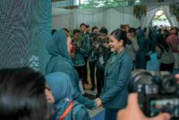 Ketua Tim Penggerak Pemberdayaan dan Kesejahteraan Keluarga (PKK) Sumatera Utara (Sumut) Kahiyang Ayu menghadiri peringatan Hari Kesatuan Gerak (HKG) PKK ke-53, sekaligus Rapat Kerja Nasional (Rakernas) PKK Tahun 2025 yang digelar di Kota Samarinda, Kalimantan Timur, Selasa (8/7).