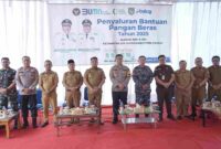 Bupati Asahan Taufik Zainal Abidin Siregar, S.Sos., M.Si dan Wakil Bupati Rianto, S.H., M.A.P, bersama jajaran Forkompimda dan pihak bulog. Senin (21/07/2025).