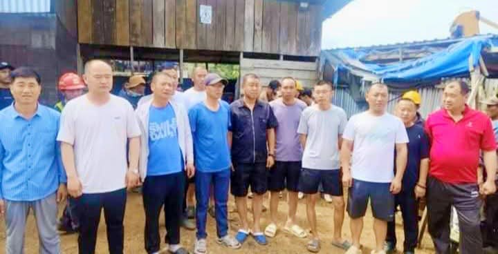 Pemerintah Nagari Air Bangis menanggapi keberadaan 13 WNA asal Tiongkok di lokasi tambang PT GMK Pasaman Barat. 