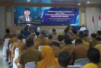 Bupati Asahan, Taufik Zainal Abidin, S.Sos., M. Si mengikuti diskusi panel pemisahan pemilu nasional dan lokal di Kabupaten Asahan yang diselenggarakan oleh Demokrasi Sumber Daya Insani (Demokrasi) Kabupaten Asahan berlangsung di Aula Zulfirman Universitas Asahan dengan mengusung tema 