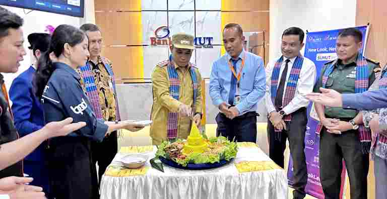 Wakil Bupati Simalungun, Benny Gusman Sinaga, saat hadir pada peresmian KCP Bank Sumut Tigarunggu pada Senin (4/8/2025)