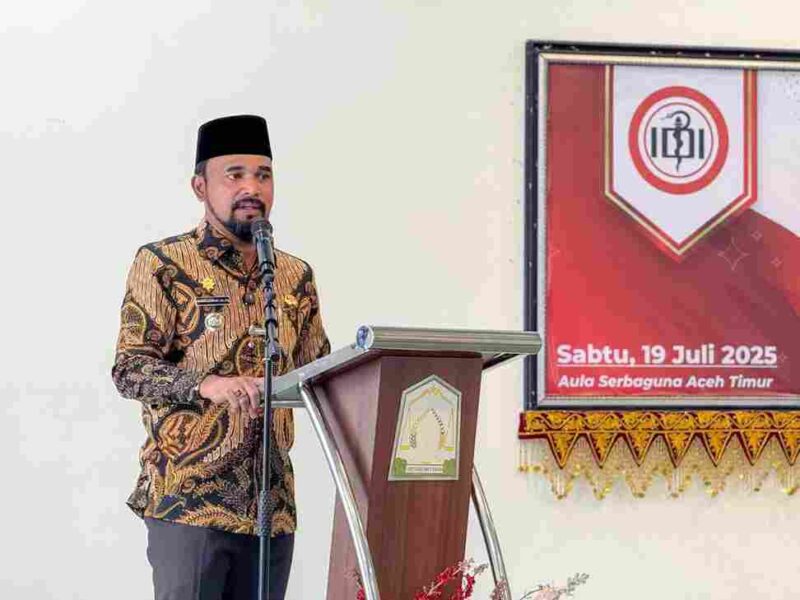  Bupati Aceh Timur, Iskandar Usman Al-Farlaky, S.H.I., M.Si., 