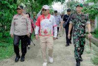  Bupati Simalungun, Dr. H. Anton Achmad Saragih, bersama Kapolres AKBP Marganda Aritonang dan Dandim 0207/Sml Letkol Inf. Gede Agus Dian Pringgana, didampingi sejumlah pimpinan perangkat daerah, langsung meninjau lokasi terdampak, Minggu (24/8/2025).