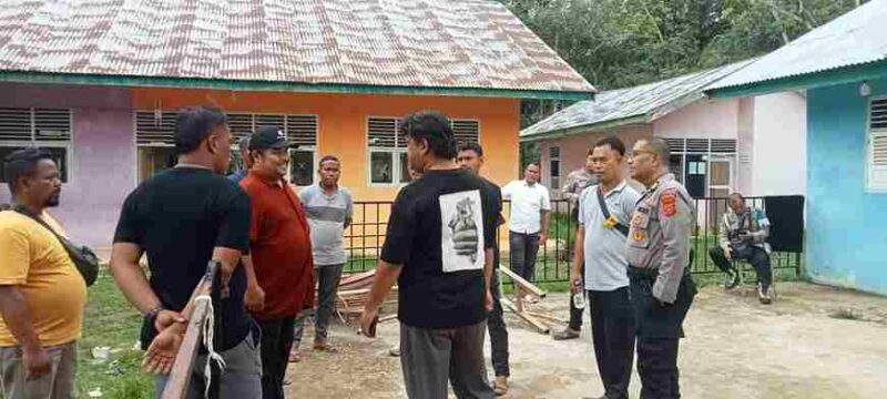 Tim Polres Aceh Timur saat melakukan Pengawalan mediasi. 