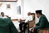 Wakil Gubernur Sumatera Utara (Sumut) menerima kunjungan silaturahmi PW IPA Sumut dan  Pengurus Daerah (PD) IPA Kabupaten Asahan, di ruang kerjanya, lantai 9, Kantor Gubernur Sumut, Jalan Diponegoro 30, Medan, Rabu (6/8/2025). 
