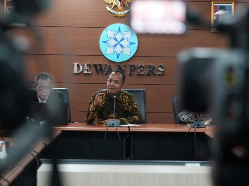 Ketua Komisi Pengaduan dan Penegakan Etika Pers Dewan Pers, Muhammad Jazuli, dalam konferensi pers di Gedung Dewan Pers, Jakarta, Selasa (5/8/2025).