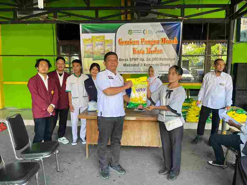 Pemko Medan melalui Dinas Ketahanan Pangan, Pertanian dan Perikanan (DKP3) Kota Medan  menyelenggarakan Gerakan Pangan Murah (GPM) berupa beras SPHP 5 Kg.