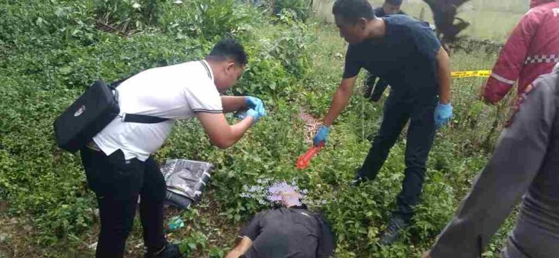 Tim Inafis Polres Pematangsiantar saat melaksanakan Identifikasi. Minggu, (03/8)