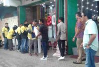 Manajemen New Bombay Textile menggelar aksi sosial bertajuk peduli sesama dengan menyalurkan 1.000 paket bantuan kepada masyarakat yang membutuhkan, Senin (25/8/2025).