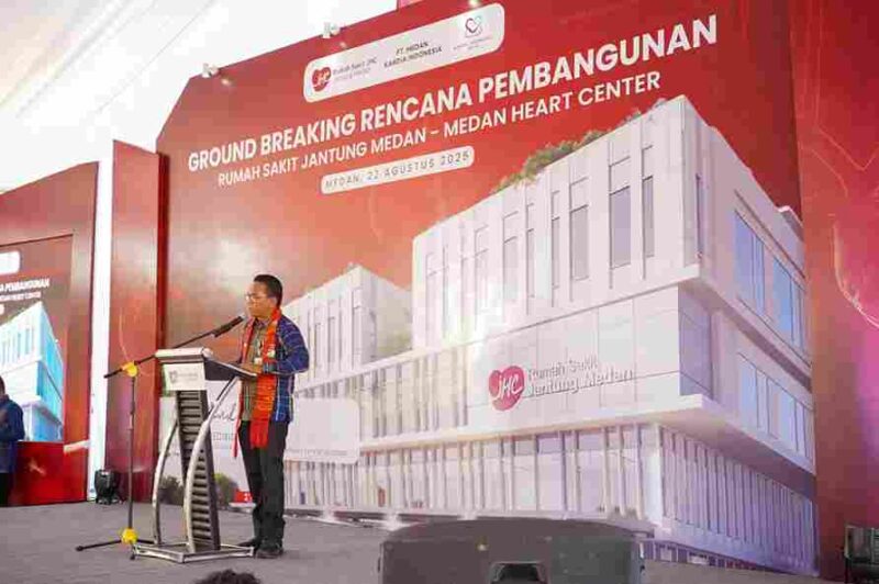 Wakil Wali Kota Medan, H. Zakiyuddin Harahap, saat menghadiri groundbreaking Rumah Sakit Jantung Medan di Jalan Bangau, Kecamatan Medan Sunggal, Jumat (22/8/2025)