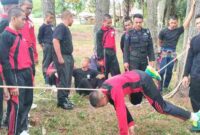 Pelatihan serta pembinaan siswa-siswi SMA Plus Taruna Bangsa Padang Lawas yang berlangsung di Markas Komando Batalyon C Pelopor Satuan Brimob Polda Sumut, Jumat (19/9/2025).