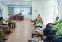 , KTNA Kabupaten Asahan melakukan audiensi dengan Bupati Asahan, Taufik Zainal Abidin Siregar, S.Sos., M.Si., di Rumah Dinas Bupati, Senin (1/9/2025). Pertemuan ini dihadiri Asisten Perekonomian dan Pembangunan, Kepala Dinas Pertanian, Kepala Dinas Perikanan, Kepala Dinas Peternakan dan Kesehatan Hewan, sejumlah kepala OPD teknis, serta pengurus KTNA Kabupaten Asahan.