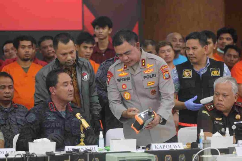 Kapolda Sumut saat Koferensi Pers