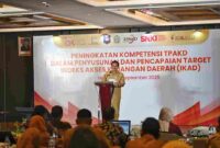 Sekretaris Daerah Provinsi (Sekdaprov) Sumut Togap Simangunsong membuka kegiatan Peningkatan Kompetensi Tim Percepatan Akses Keuangan Daerah (TPAKD) dalam penyusunan dan pencapaian target Indeks Akses Keuangan Daerah (IKAD) yang diselanggarakan OJK Sumut di Le Polonia Hotel Jalan Sudirman Medan, Selasa (23/9/2025)