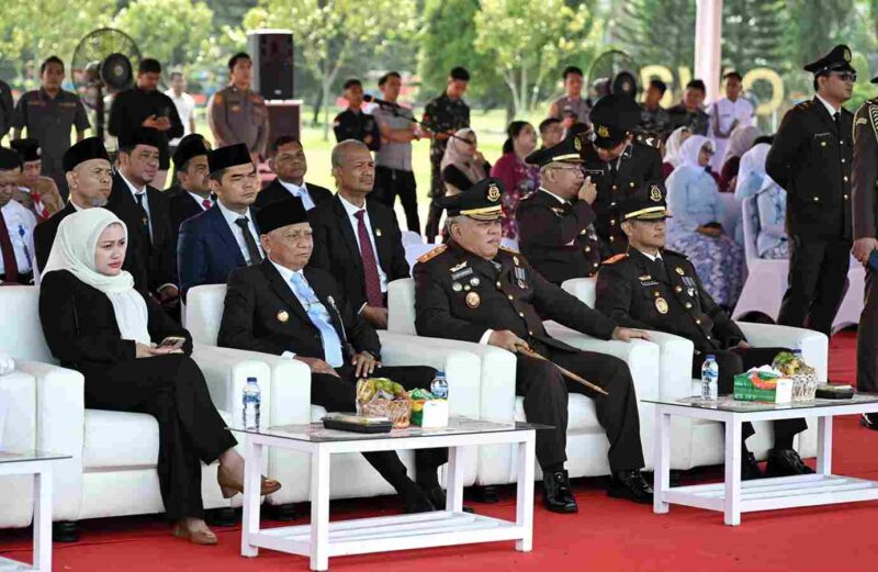 Wakil Gubernur Sumatera Utara (Sumut) Surya menghadiri Upacara Peringatan Hari Ulang Tahun (HUT)  ke-80 Kejaksaan RI, di  Lanud Soewondo, Jalan Imam Bonjol Medan, Selasa (2/9/2025).
