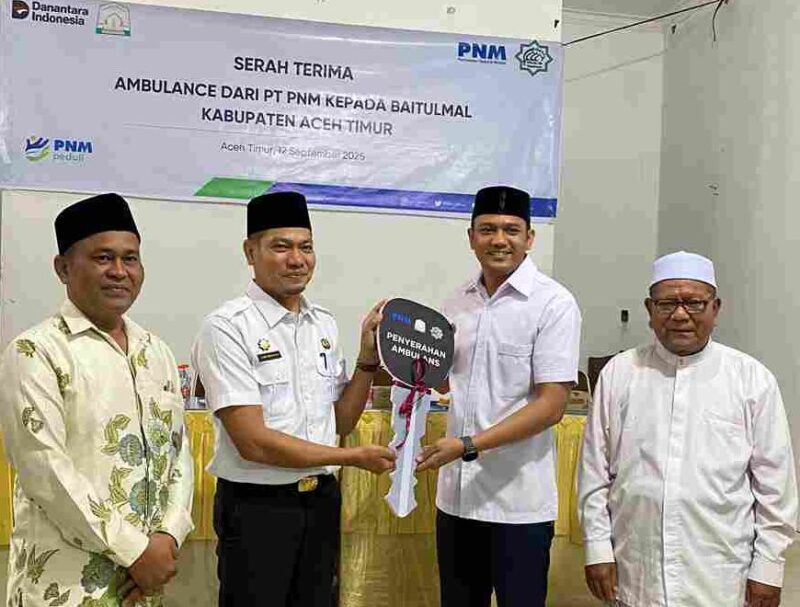 Pemerintah Kabupaten Aceh Timur menerima satu unit mobil ambulans bantuan dari PT. Permodalan Nasional Madani (PNM) Persero melalui Badan Amil Zakat Nasional (BAZNAS) RI. Penyerahan berlangsung di Baitul Mal Kabupaten Aceh Timur, Jumat (12/9/2025).