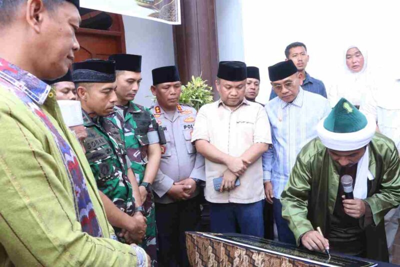 Kapolres Simalungun Hadiri Haul ke-16 Tuan Guru Batak