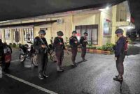 Regu Personel Batalyon A Pelopor Satbrimob Polda Sumut melaksanakan Patroli Dialogis pada Rabu malam, 22 Oktober 2025 di wilayah hukum Polrestabes Medan.