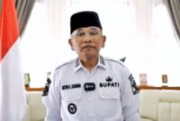 Bupati Simalungun, Dr. H. Anton Achmad Saragih,  saat  di Rumah Dinas Bupati Simalungun, Pamatang Raya, Sumatera Utara, Jum'at (3/10/2025).
