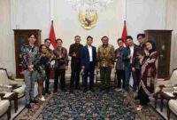 Wapres saat menerima audiensi AI Forum Indonesia di Istana Wakil Presiden, Jalan Medan Merdeka Selatan Nomor 6, Jakarta Pusat, Kamis (30/10/2025)
