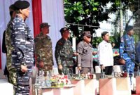 Gubernur Sumatera Utara (Sumut) Muhammad Bobby Afif Nasution bersama Ketua DPRD Sumut Erni Ariyanti Sitorus, Kapolda Sumut  Irjen Pol Whisnu Hermawan Februanto, Kajati Sumut Harli Siregar, serta unsur Forkopimda lainnya menghadiri Upacara HUT ke-80 TNI  di Kawasan Lapangan Merdeka Medan, Minggu (05/10/2025).