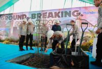 Ground Breaking peletakan batu pertama pembangunan pagar depan Mapolda Sumut, Jumat (3/10/2025).
