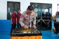 Kapolda Sumatera Utara Irjen Pol Whisnu Hermawan Februanto, S.I.K., M.H.,saat penandatanganan prasasti 