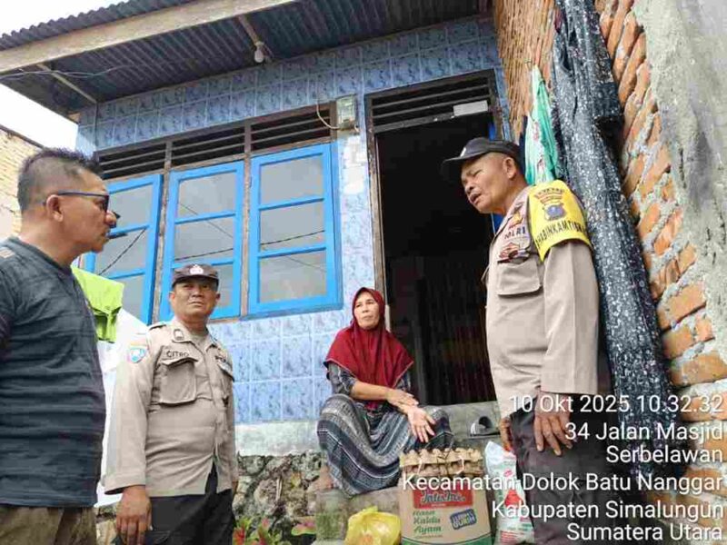 Polsek Serbalawan kembali melaksanakan kegiatan sosial dan komunikasi publik bertajuk “Jumat Berkah” dan “Jumat Curhat”. Kegiatan tersebut dilaksanakan di Kelurahan Serbalawan, Kecamatan Dolok Batu Nanggar, Kabupaten Simalungun, pada Jumat, 10 Oktober 2025, mulai pukul 10.40 WIB hingga selesai.