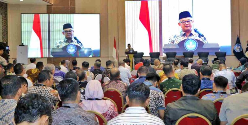  Rapat Koordinasi (Rakor) Program Kerja Sama Bidang Pendidikan. Acara yang diselenggarakan oleh Yayasan Adiluhung Nusantara (YPAN) ini berlangsung di Auditorium Lantai 2 Gedung D, Kementerian Pendidikan, Kebudayaan, Riset, dan Teknologi (Kemendikbudristek), Kamis, (16/10/2025).