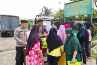 Pada Jumat (10/10/2025), Ditbinmas menggelar Gerakan Pangan Murah (GPM) secara serentak di dua lokasi berbeda sebagai bagian dari program Jumat Berkah Polri.