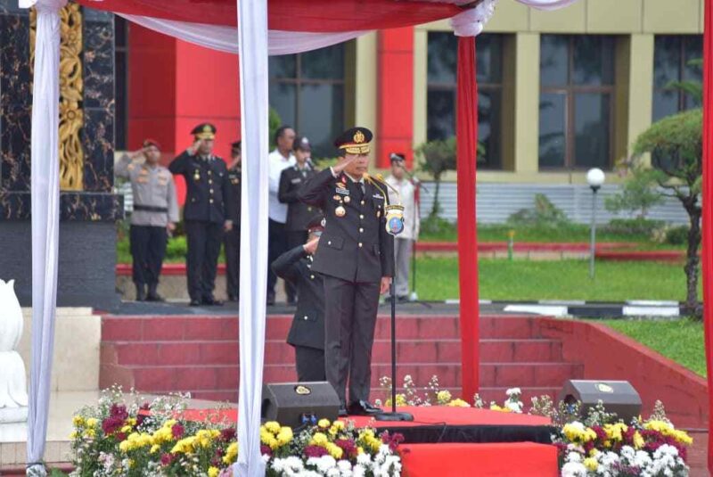 Kepolisian Daerah Sumatera Utara (Polda Sumut) menggelar upacara peringatan Hari Kesaktian Pancasila di Lapangan K.S. Tubun, Mapolda Sumut, Rabu (1/10/2025).