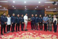 Gubernur Sumatera Utara (Sumut) Bobby Nasution, didampingi sejumlah Kepala Organisasi Perangkat Daerah (OPD), menerima audiensi dari pengurus Asosiasi Pengembang Perumahan dan Permukiman Seluruh Indonesia (APPERSI) Sumut di Aula Tengku Rizal Nurdin, Jumat (10/10/2025) malam.